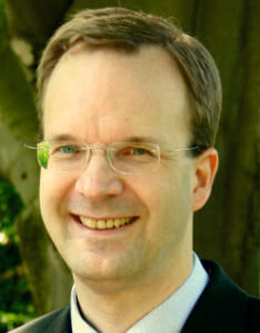 Porträtfoto: Klaus Huch, Chefarzt der Orthopädie der städtischen Rehakliniken Bad Waldsee